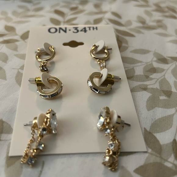 ON 34th Gold and White Earrings Set - Picture 1 of 5